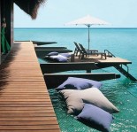 Reethi Rah - Sunbathing area